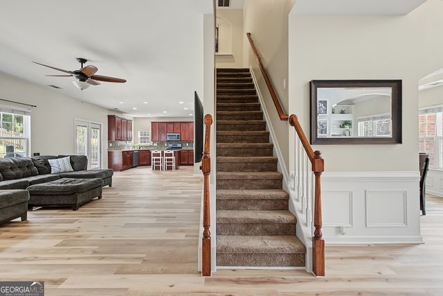 10 Stonebridge Pass, Newnan, GA 30265