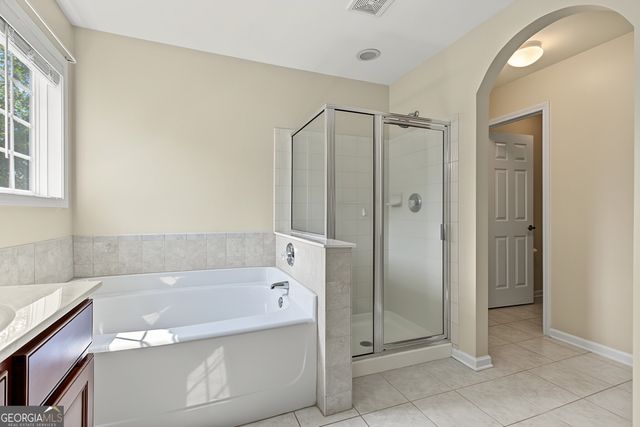 10 Stonebridge Pass, Newnan, GA 30265