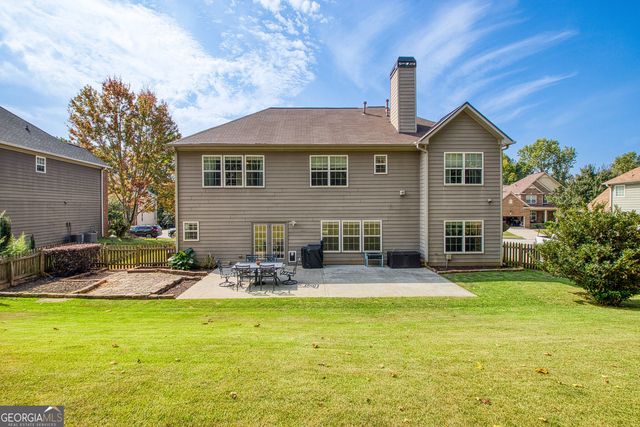 10 Stonebridge Pass, Newnan, GA 30265