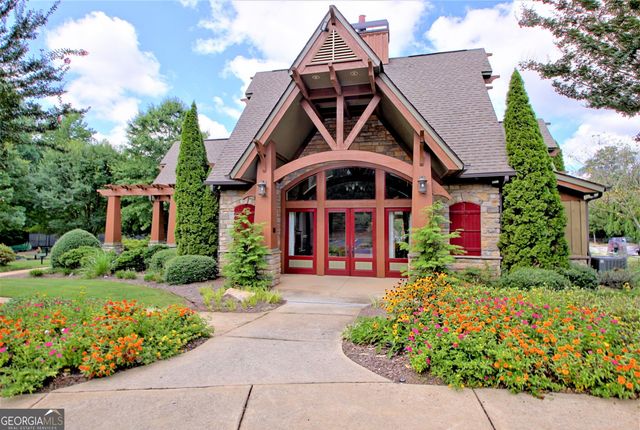 10 Stonebridge Pass, Newnan, GA 30265