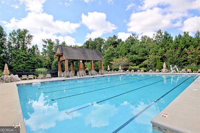10 Stonebridge Pass, Newnan, GA 30265