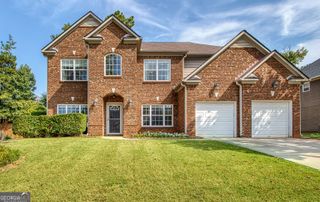 10 Stonebridge Pass, Newnan, GA 30265