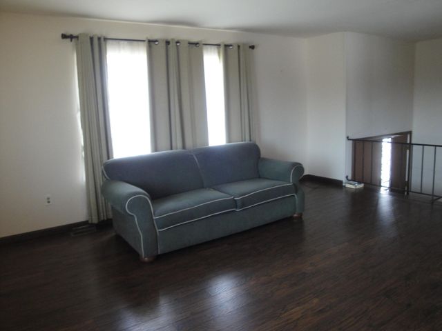 4134 Hawthorne Street, East Chicago, IN 46312