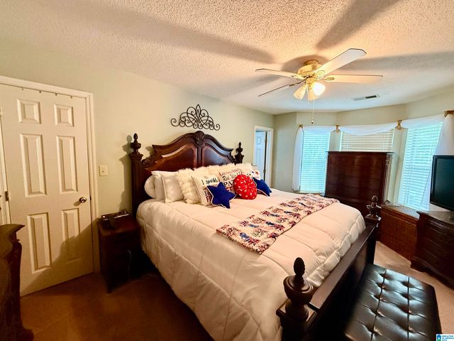 4604 LAKES EDGE COVE, Pinson, AL 35126