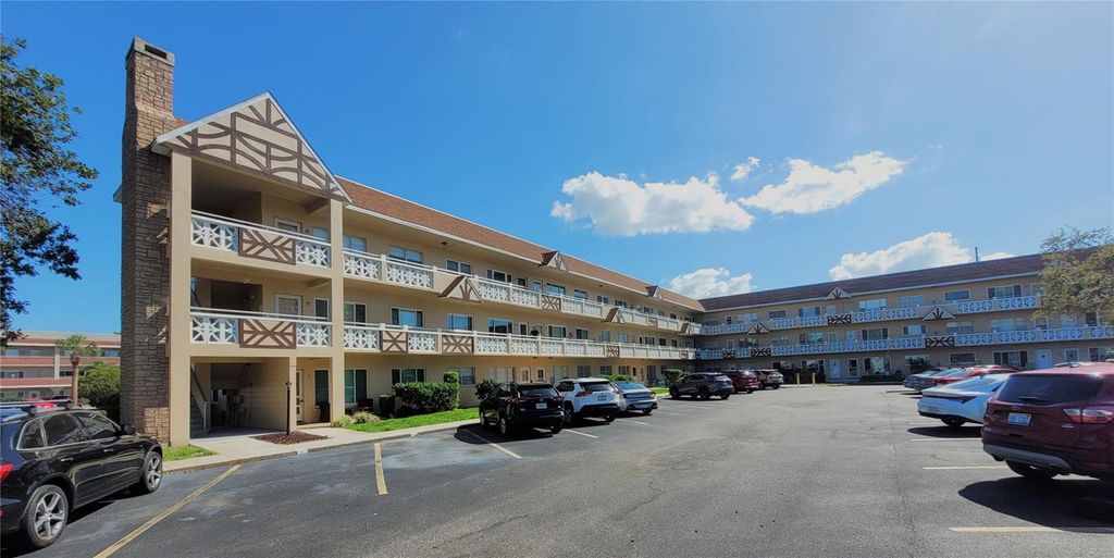 2311 BRISBANE STREET 29, Clearwater, FL 33763