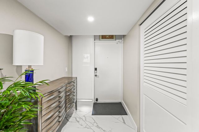 9650 S Ocean Drive 106, Jensen Beach, FL 34957