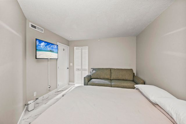 9650 S Ocean Drive 106, Jensen Beach, FL 34957