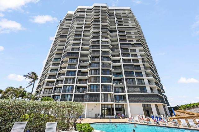 9650 S Ocean Drive 106, Jensen Beach, FL 34957