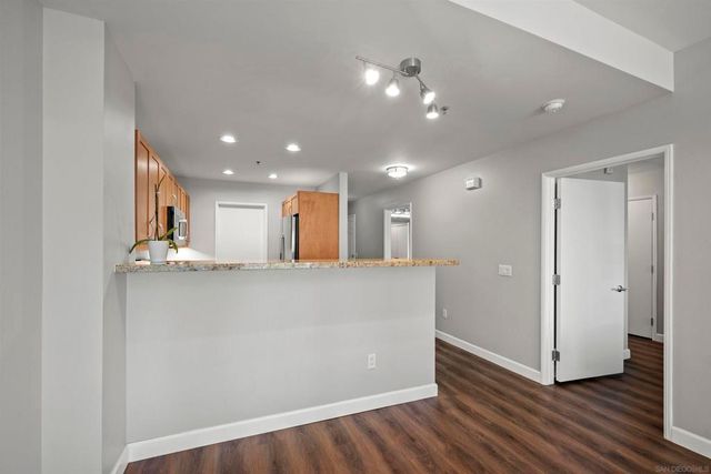 427 9th Ave 504, San Diego, CA 92101