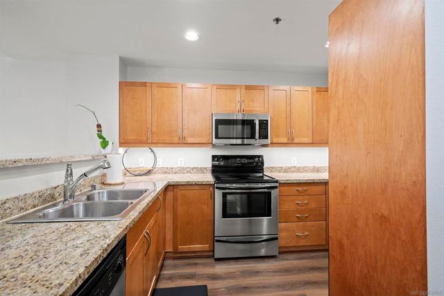 427 9th Ave 504, San Diego, CA 92101
