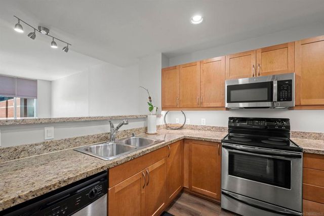 427 9th Ave 504, San Diego, CA 92101