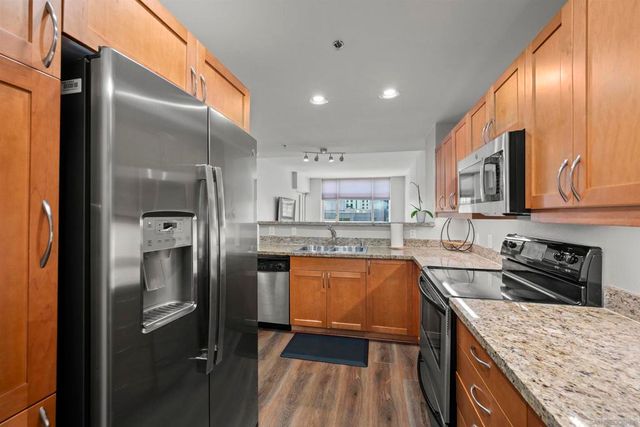 427 9th Ave 504, San Diego, CA 92101