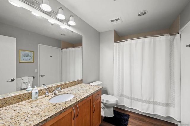 427 9th Ave 504, San Diego, CA 92101