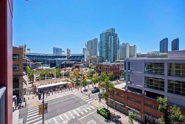 427 9th Ave 504, San Diego, CA 92101