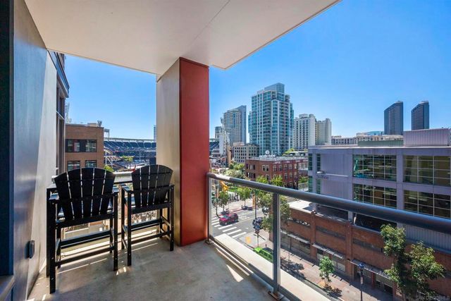 427 9th Ave 504, San Diego, CA 92101