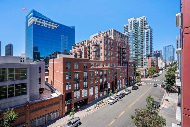 427 9th Ave 504, San Diego, CA 92101