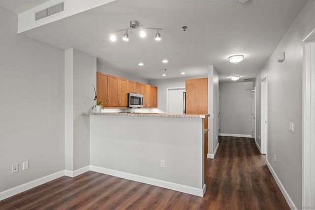 427 9th Ave 504, San Diego, CA 92101