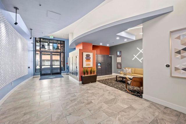 427 9th Ave 504, San Diego, CA 92101