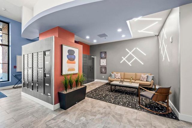 427 9th Ave 504, San Diego, CA 92101