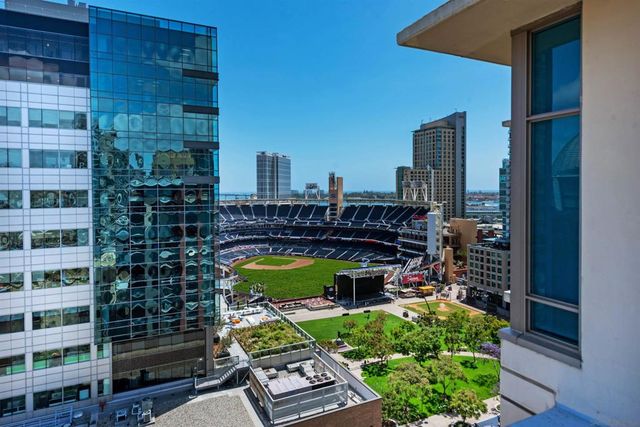 427 9th Ave 504, San Diego, CA 92101