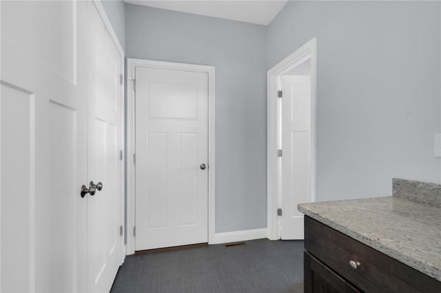 222 Pettaconsett Avenue, Warwick, RI 02888