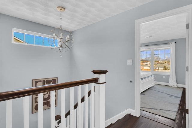 222 Pettaconsett Avenue, Warwick, RI 02888