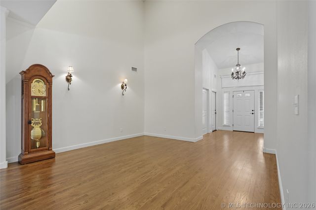 3703 S 13th Place, Broken Arrow, OK 74011