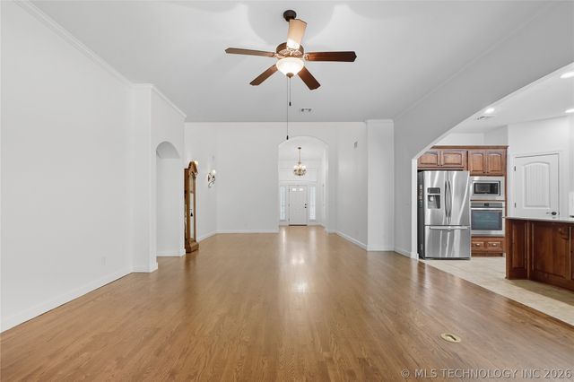 3703 S 13th Place, Broken Arrow, OK 74011