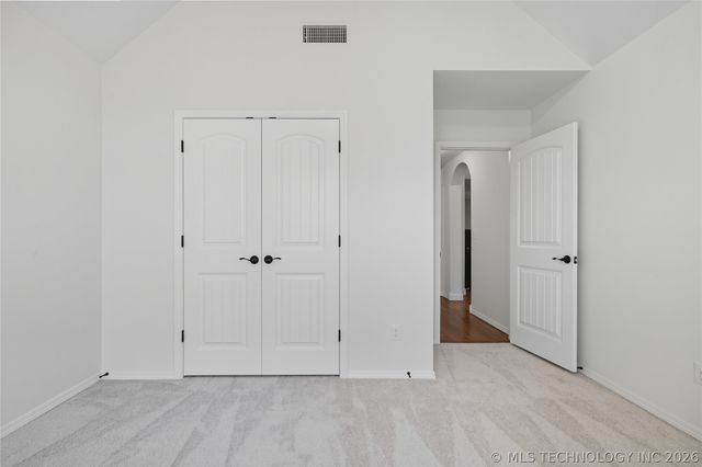 3703 S 13th Place, Broken Arrow, OK 74011