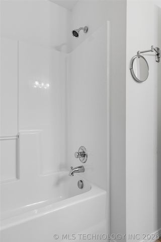 3703 S 13th Place, Broken Arrow, OK 74011