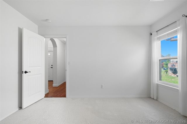 3703 S 13th Place, Broken Arrow, OK 74011