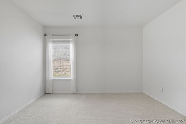 3703 S 13th Place, Broken Arrow, OK 74011