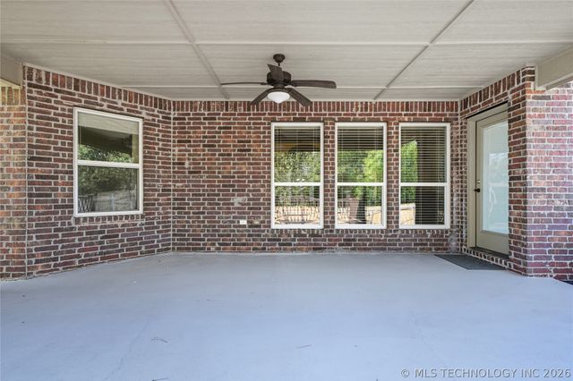 3703 S 13th Place, Broken Arrow, OK 74011