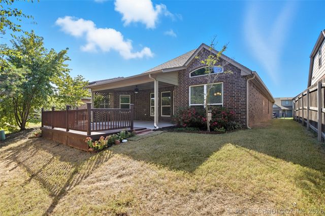3703 S 13th Place, Broken Arrow, OK 74011