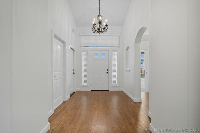 3703 S 13th Place, Broken Arrow, OK 74011