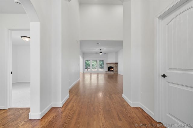 3703 S 13th Place, Broken Arrow, OK 74011