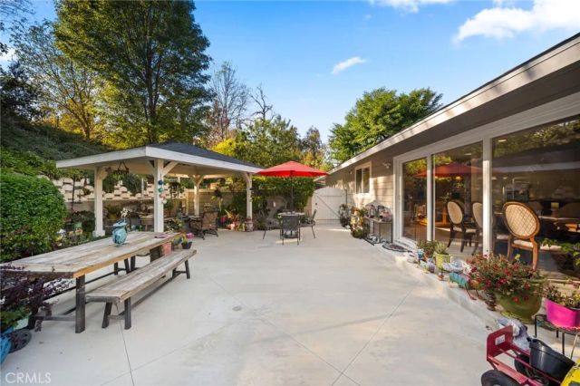 10655 Morada, Orange, CA 92869