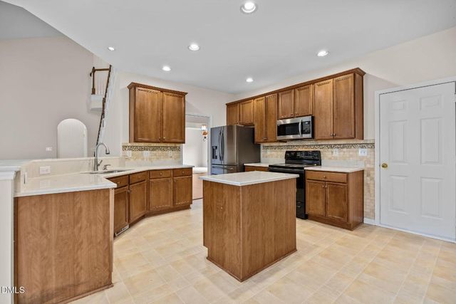 2419 Hidden Meadow Drive, Fuquay Varina, NC 27526