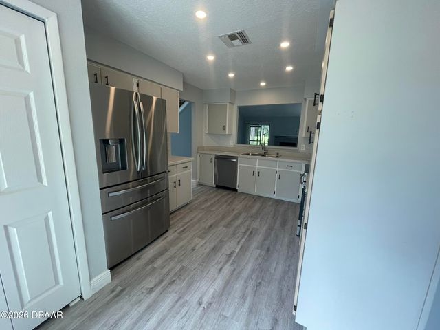 392 Brown Pelican Drive, Daytona Beach, FL 32119