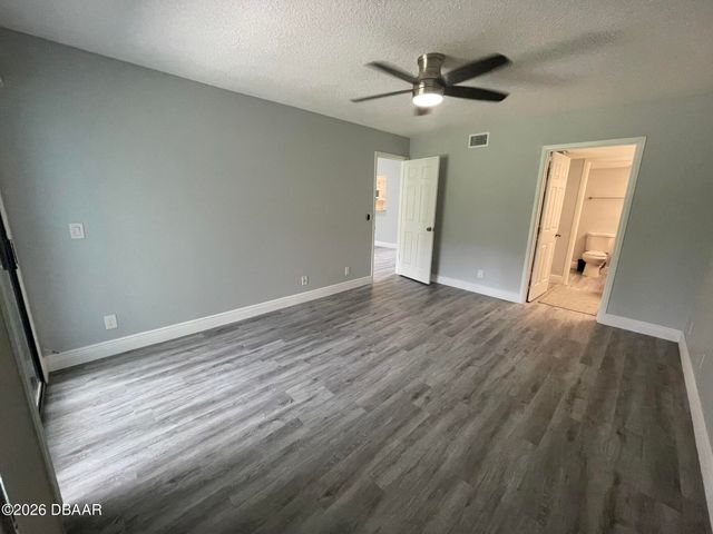 392 Brown Pelican Drive, Daytona Beach, FL 32119