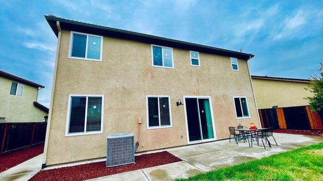 2330 Pinetown Street, Stockton, CA 95212