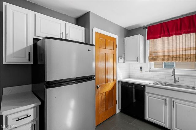 14104 Hazelmere Avenue, Cleveland, OH 44111