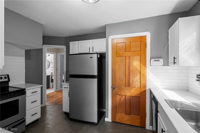 14104 Hazelmere Avenue, Cleveland, OH 44111