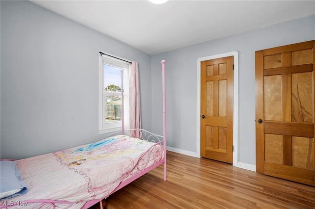 14104 Hazelmere Avenue, Cleveland, OH 44111