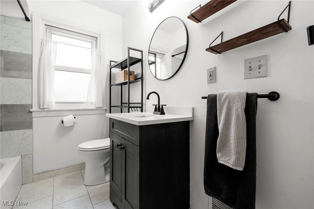 14104 Hazelmere Avenue, Cleveland, OH 44111