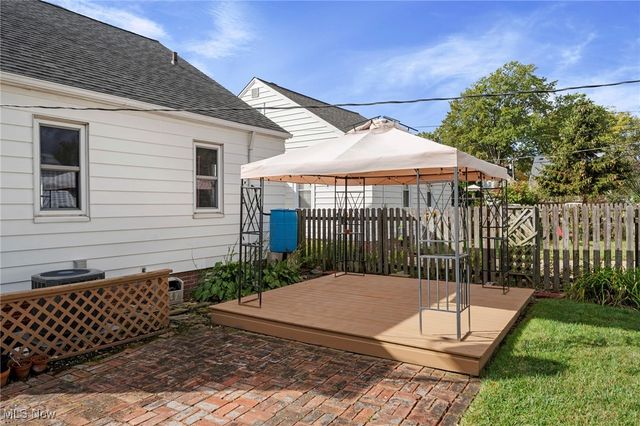 14104 Hazelmere Avenue, Cleveland, OH 44111