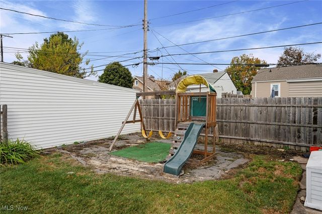 14104 Hazelmere Avenue, Cleveland, OH 44111