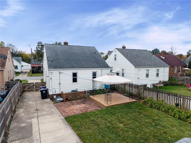 14104 Hazelmere Avenue, Cleveland, OH 44111