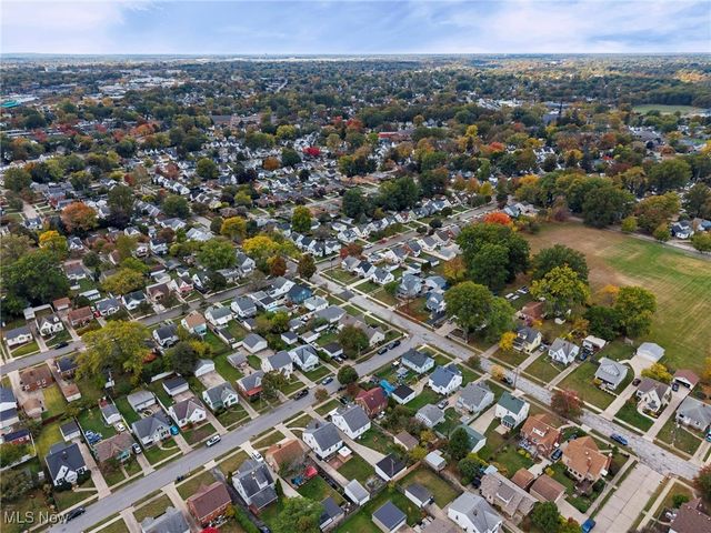 14104 Hazelmere Avenue, Cleveland, OH 44111