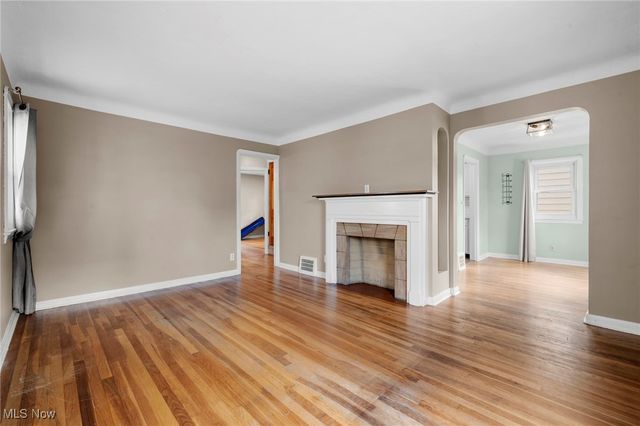 14104 Hazelmere Avenue, Cleveland, OH 44111